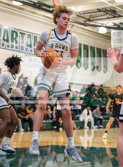 Thumbnail 1 in San Ramon Valley vs. Bishop O'Dowd (MLK Classic) photogallery.
