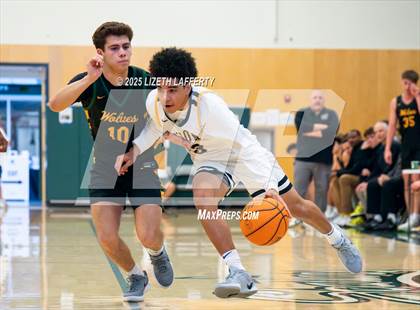 Thumbnail 1 in San Ramon Valley vs. Bishop O'Dowd (MLK Classic) photogallery.