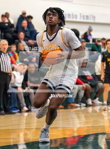 Thumbnail 3 in San Ramon Valley vs. Bishop O'Dowd (MLK Classic) photogallery.