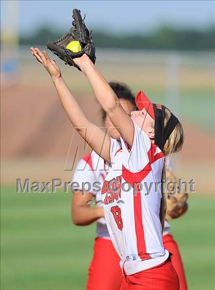 Thumbnail 2 in Maize South vs. McPherson (4A Regional Semi-final) photogallery.