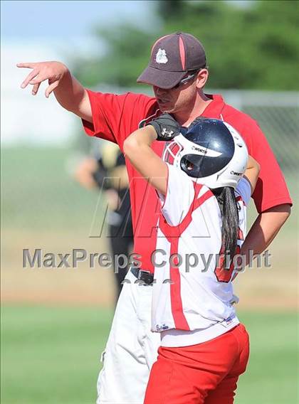 Thumbnail 3 in Maize South vs. McPherson (4A Regional Semi-final) photogallery.