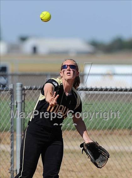 Thumbnail 3 in Maize South vs. McPherson (4A Regional Semi-final) photogallery.