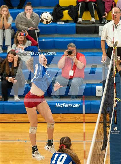 Thumbnail 3 in Avon vs Roncalli (IHSAA 4A Regional Semifinal) photogallery.