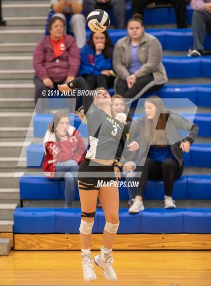 Thumbnail 3 in Avon vs Roncalli (IHSAA 4A Regional Semifinal) photogallery.