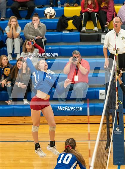 Thumbnail 2 in Avon vs Roncalli (IHSAA 4A Regional Semifinal) photogallery.