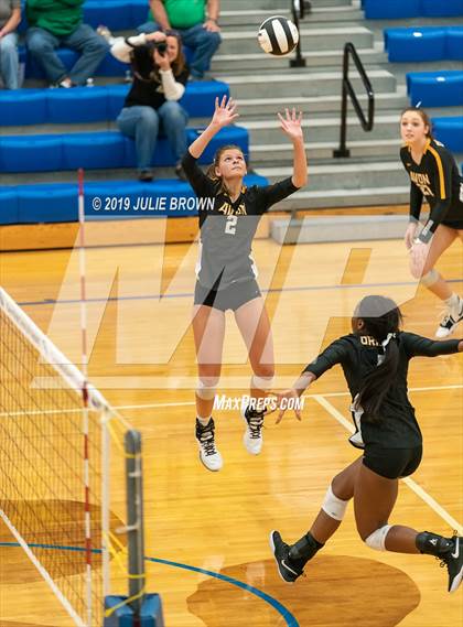 Thumbnail 3 in Avon vs Roncalli (IHSAA 4A Regional Semifinal) photogallery.