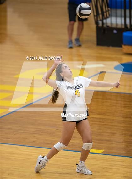 Thumbnail 2 in Avon vs Roncalli (IHSAA 4A Regional Semifinal) photogallery.