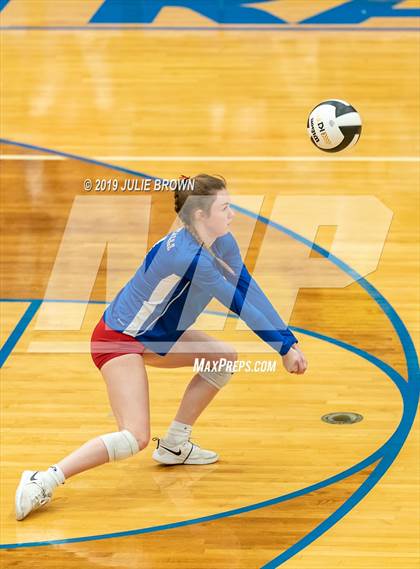Thumbnail 2 in Avon vs Roncalli (IHSAA 4A Regional Semifinal) photogallery.