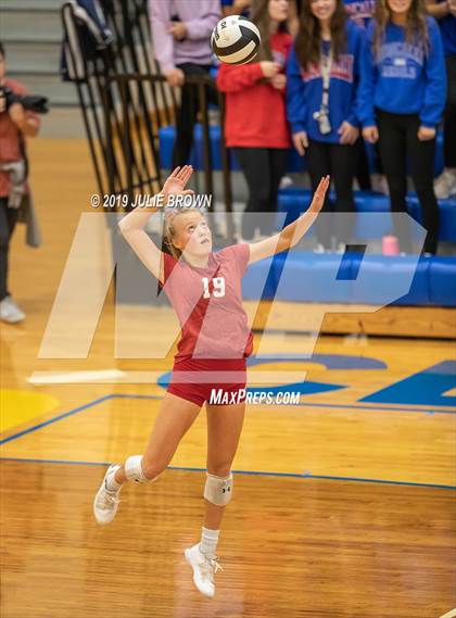 Thumbnail 3 in Avon vs Roncalli (IHSAA 4A Regional Semifinal) photogallery.