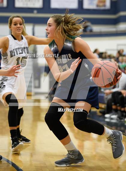 Thumbnail 2 in Riverton vs. Copper Hills photogallery.