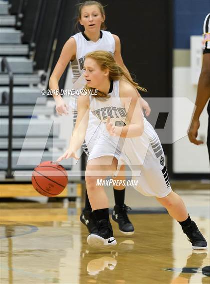Thumbnail 1 in Riverton vs. Copper Hills photogallery.