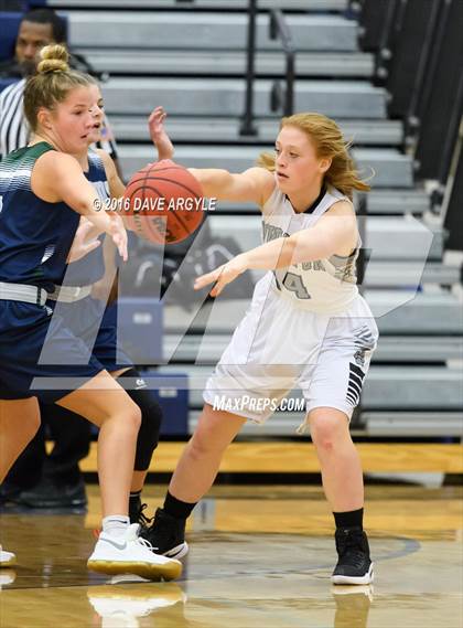 Thumbnail 1 in Riverton vs. Copper Hills photogallery.