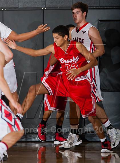 Thumbnail 2 in Pearce vs. Crosby (McDonald's Texas Invitational) photogallery.