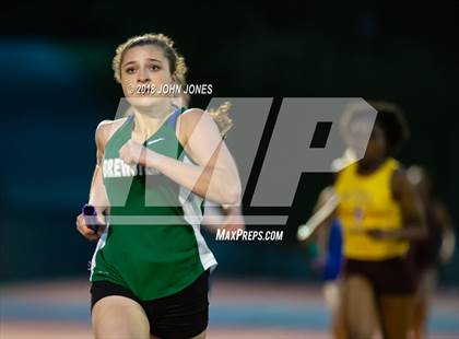 Thumbnail 1 in 2018 Loucks Games (Women's 4x400 Relay Frosh/Soph) photogallery.