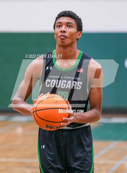 Thumbnail 2 in Desert Edge vs. Phoenix Christian (Hoopsgiving Tournament) photogallery.