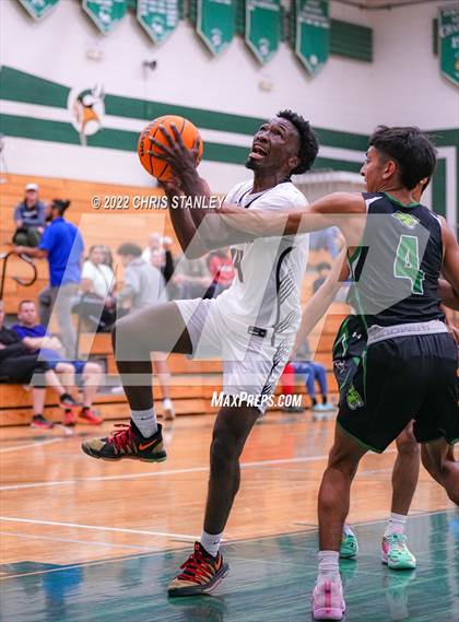 Thumbnail 2 in Desert Edge vs. Phoenix Christian (Hoopsgiving Tournament) photogallery.