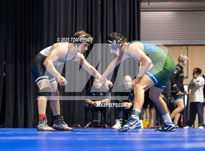 Thumbnail 2 in UIL Wrestling 5A-6A Finals (Round 4) photogallery.