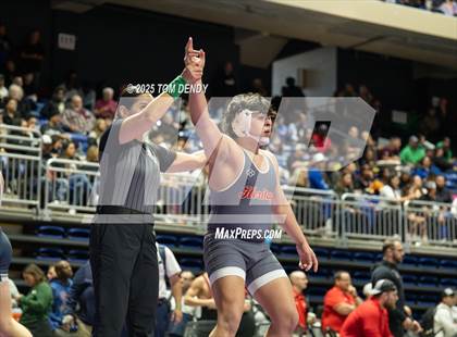 Thumbnail 1 in UIL Wrestling 5A-6A Finals (Round 4) photogallery.