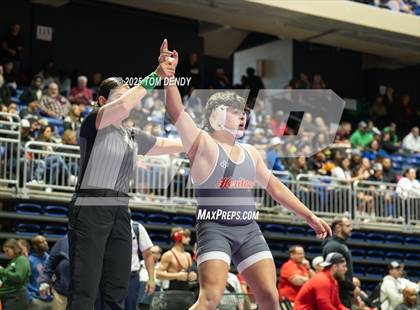 Thumbnail 2 in UIL Wrestling 5A-6A Finals (Round 4) photogallery.