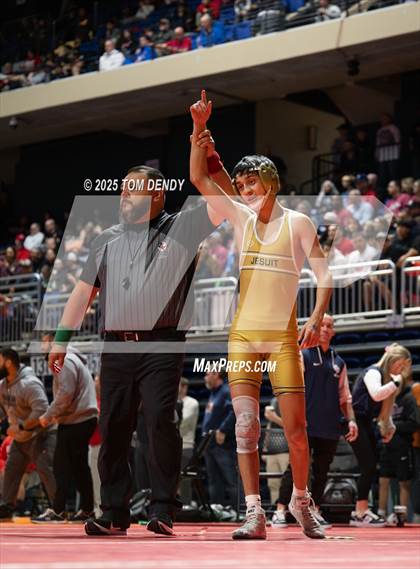 Thumbnail 2 in UIL Wrestling 5A-6A Finals (Round 4) photogallery.