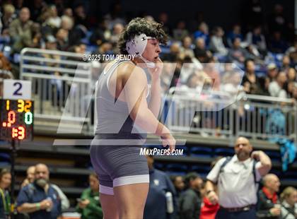 Thumbnail 3 in UIL Wrestling 5A-6A Finals (Round 4) photogallery.