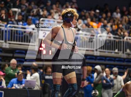Thumbnail 2 in UIL Wrestling 5A-6A Finals (Round 4) photogallery.