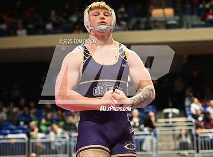 Thumbnail 1 in UIL Wrestling 5A-6A Finals (Round 4) photogallery.