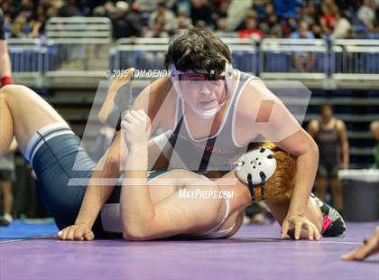 Thumbnail 2 in UIL Wrestling 5A-6A Finals (Round 4) photogallery.