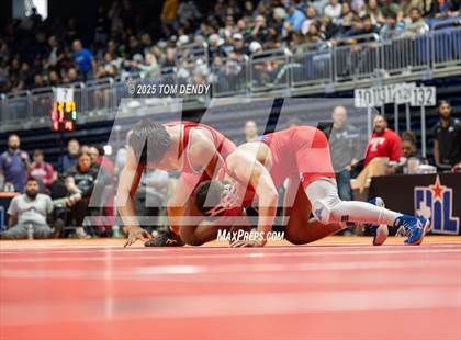 Thumbnail 2 in UIL Wrestling 5A-6A Finals (Round 4) photogallery.