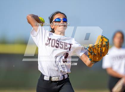 Thumbnail 1 in Oceanside @ Syosset photogallery.