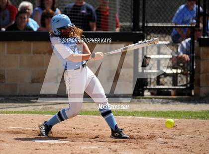 Thumbnail 1 in Edwards County vs. Pinckneyville (IHSA 2A Sectional Semifinal) photogallery.