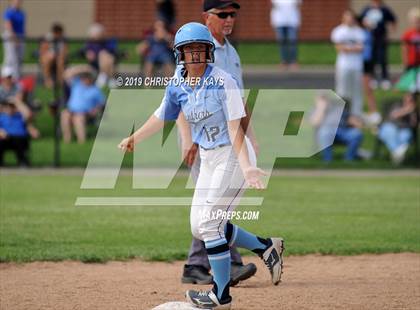Thumbnail 1 in Edwards County vs. Pinckneyville (IHSA 2A Sectional Semifinal) photogallery.
