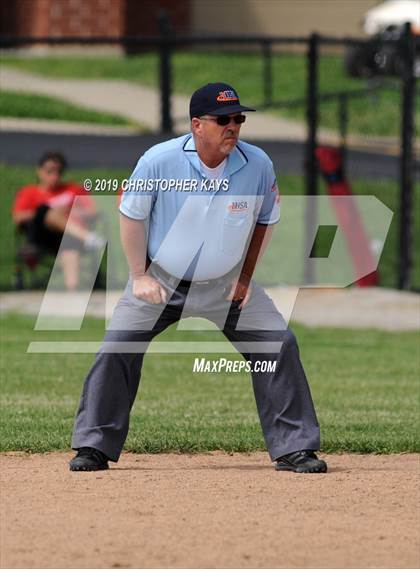 Thumbnail 1 in Edwards County vs. Pinckneyville (IHSA 2A Sectional Semifinal) photogallery.