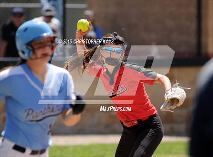 Thumbnail 1 in Edwards County vs. Pinckneyville (IHSA 2A Sectional Semifinal) photogallery.