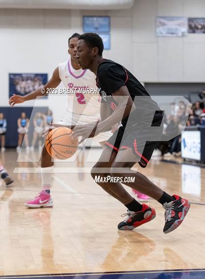 Thumbnail 2 in Riverdale Ridge vs. DSST: Montview (CHSAA 4A First Round) photogallery.