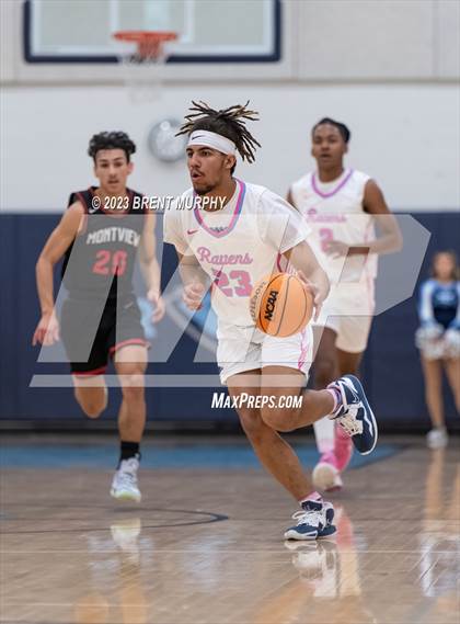 Thumbnail 3 in Riverdale Ridge vs. DSST: Montview (CHSAA 4A First Round) photogallery.