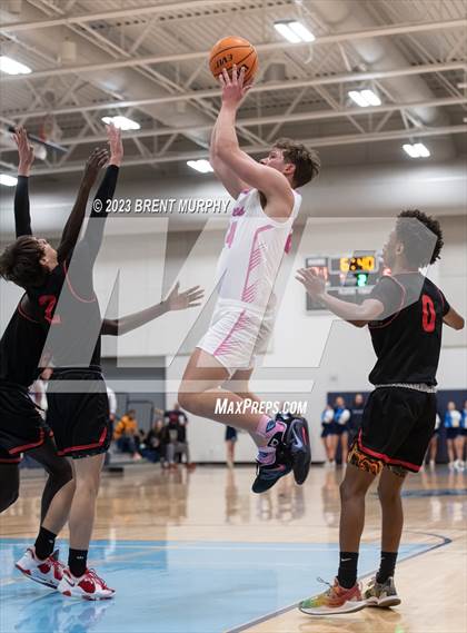 Thumbnail 1 in Riverdale Ridge vs. DSST: Montview (CHSAA 4A First Round) photogallery.