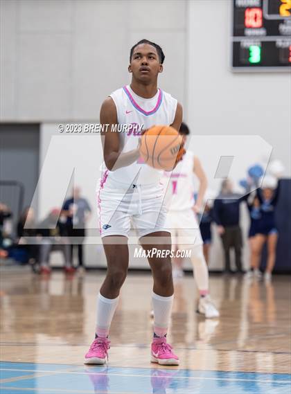 Thumbnail 3 in Riverdale Ridge vs. DSST: Montview (CHSAA 4A First Round) photogallery.