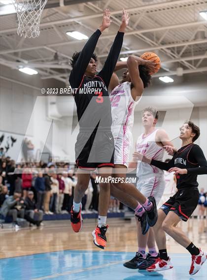 Thumbnail 2 in Riverdale Ridge vs. DSST: Montview (CHSAA 4A First Round) photogallery.