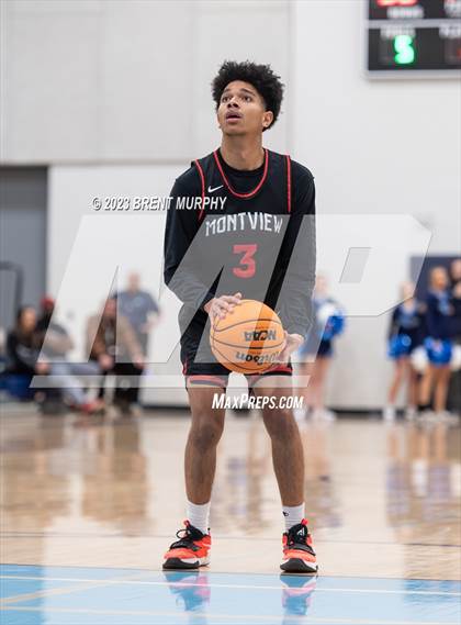 Thumbnail 3 in Riverdale Ridge vs. DSST: Montview (CHSAA 4A First Round) photogallery.