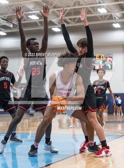 Thumbnail 3 in Riverdale Ridge vs. DSST: Montview (CHSAA 4A First Round) photogallery.