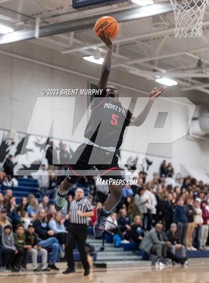 Thumbnail 2 in Riverdale Ridge vs. DSST: Montview (CHSAA 4A First Round) photogallery.