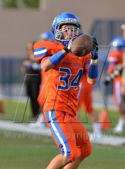 Thumbnail 2 in Servite @ Bishop Gorman photogallery.