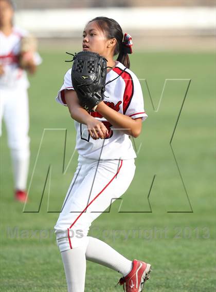 Thumbnail 3 in Burbank @ Burroughs (Seniors Night) photogallery.