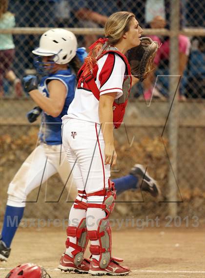 Thumbnail 3 in Burbank @ Burroughs (Seniors Night) photogallery.