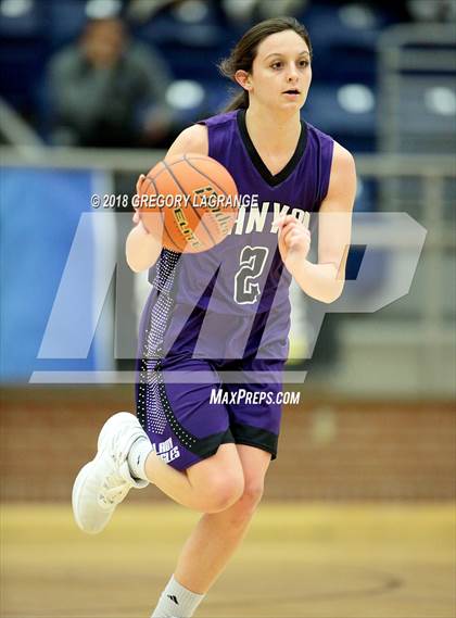Thumbnail 2 in Allen vs. Canyon photogallery.