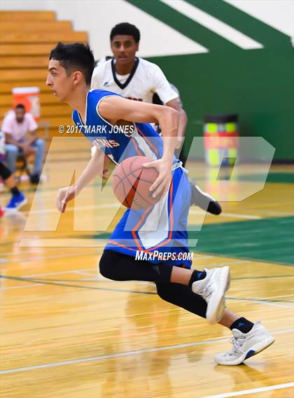 Thumbnail 3 in Ironwood vs. Camelback (Sunnyslope Hoopsgiving Tournament) photogallery.