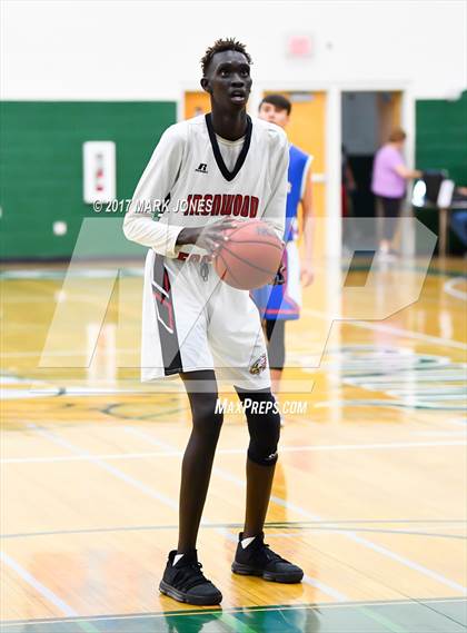 Thumbnail 1 in Ironwood vs. Camelback (Sunnyslope Hoopsgiving Tournament) photogallery.