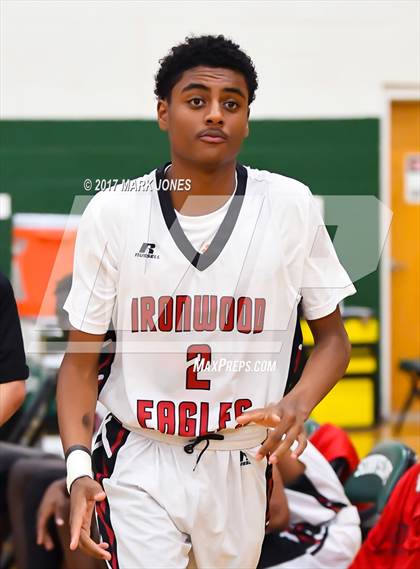 Thumbnail 2 in Ironwood vs. Camelback (Sunnyslope Hoopsgiving Tournament) photogallery.