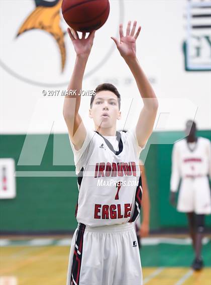 Thumbnail 3 in Ironwood vs. Camelback (Sunnyslope Hoopsgiving Tournament) photogallery.